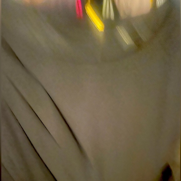 Donna Karan Black, Quiet Luxury, Sleeveless Dress (Med) with Front Gold Chain - Picture 7 of 12